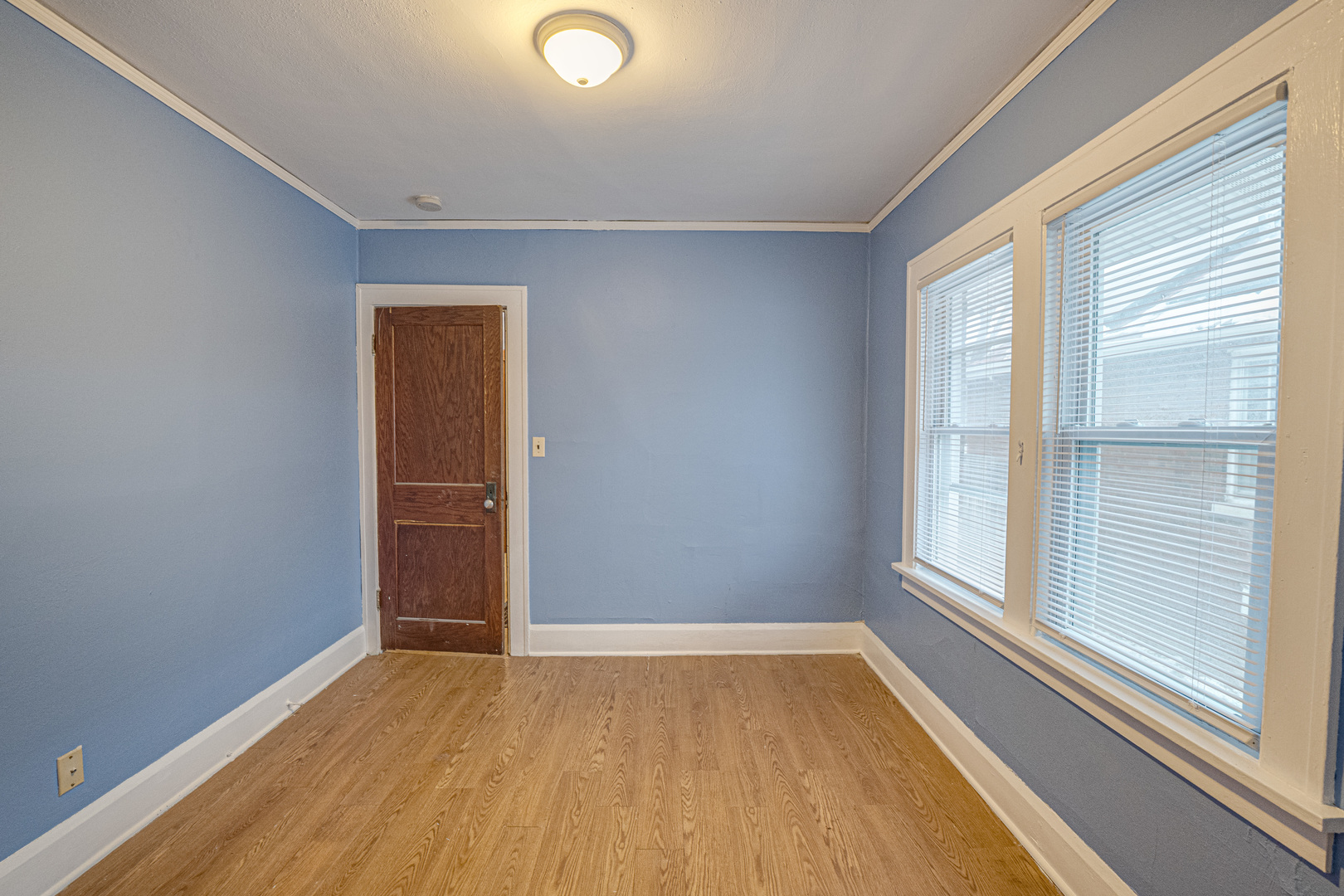 2403 Elm Street Property Photo 12