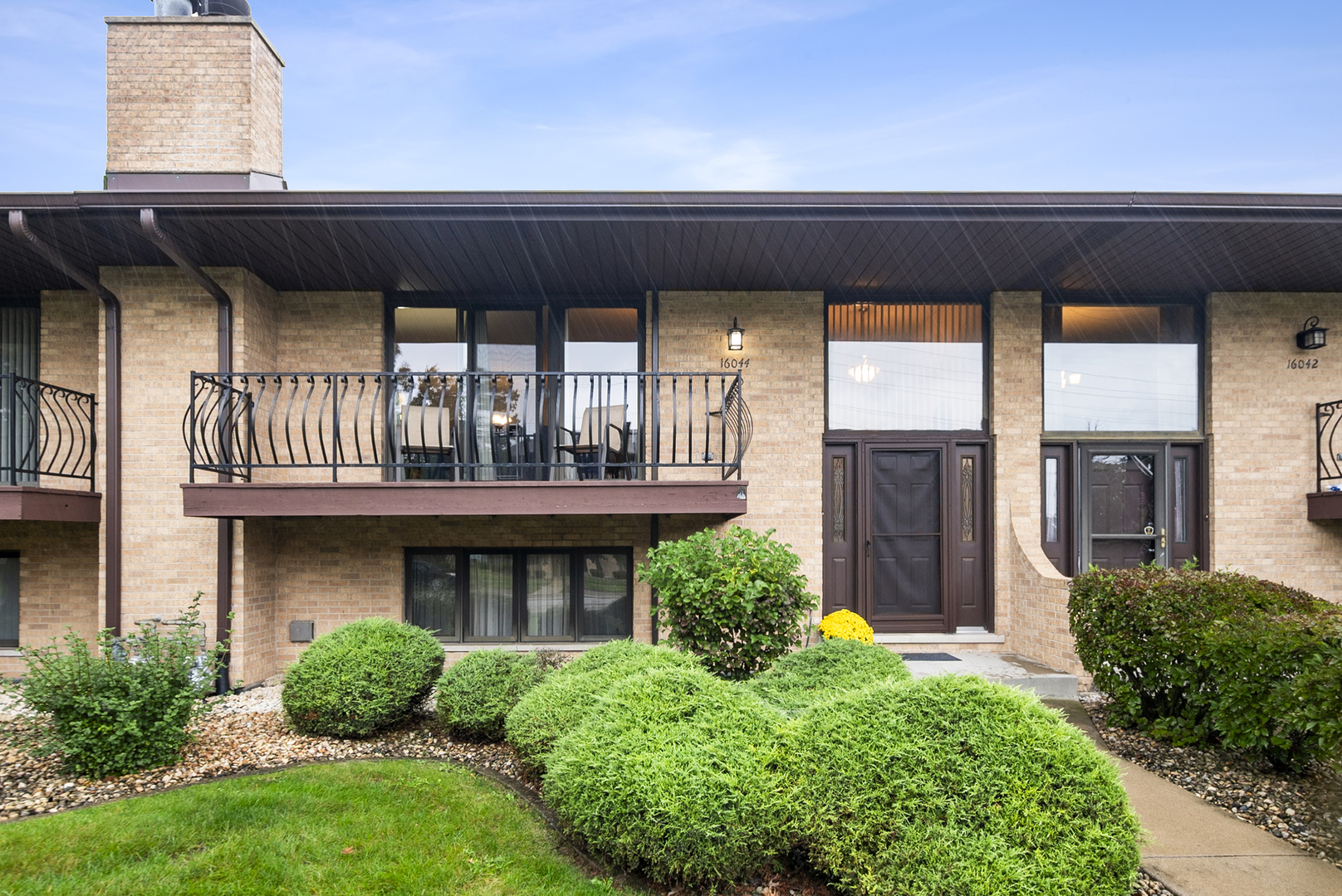 16044 Eagle Ridge Drive Property Photo 1
