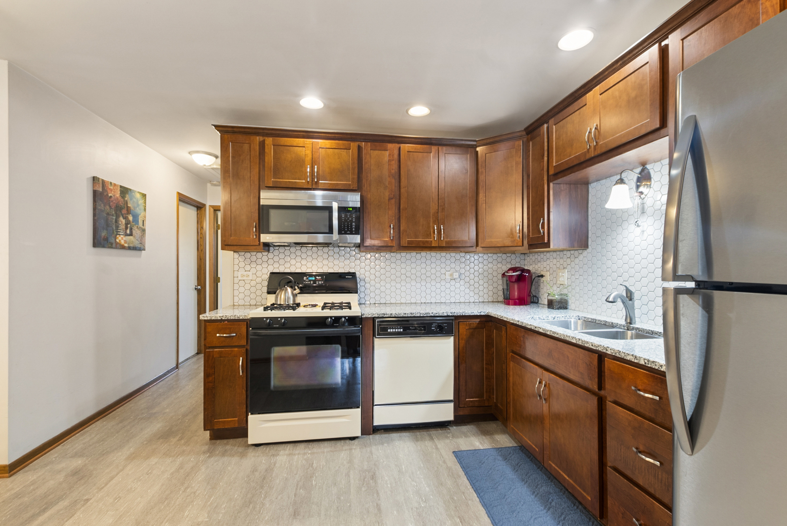 16044 Eagle Ridge Drive Property Photo 11