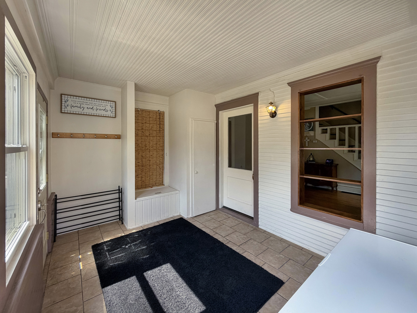 1426 W Lincoln Boulevard Property Photo 10