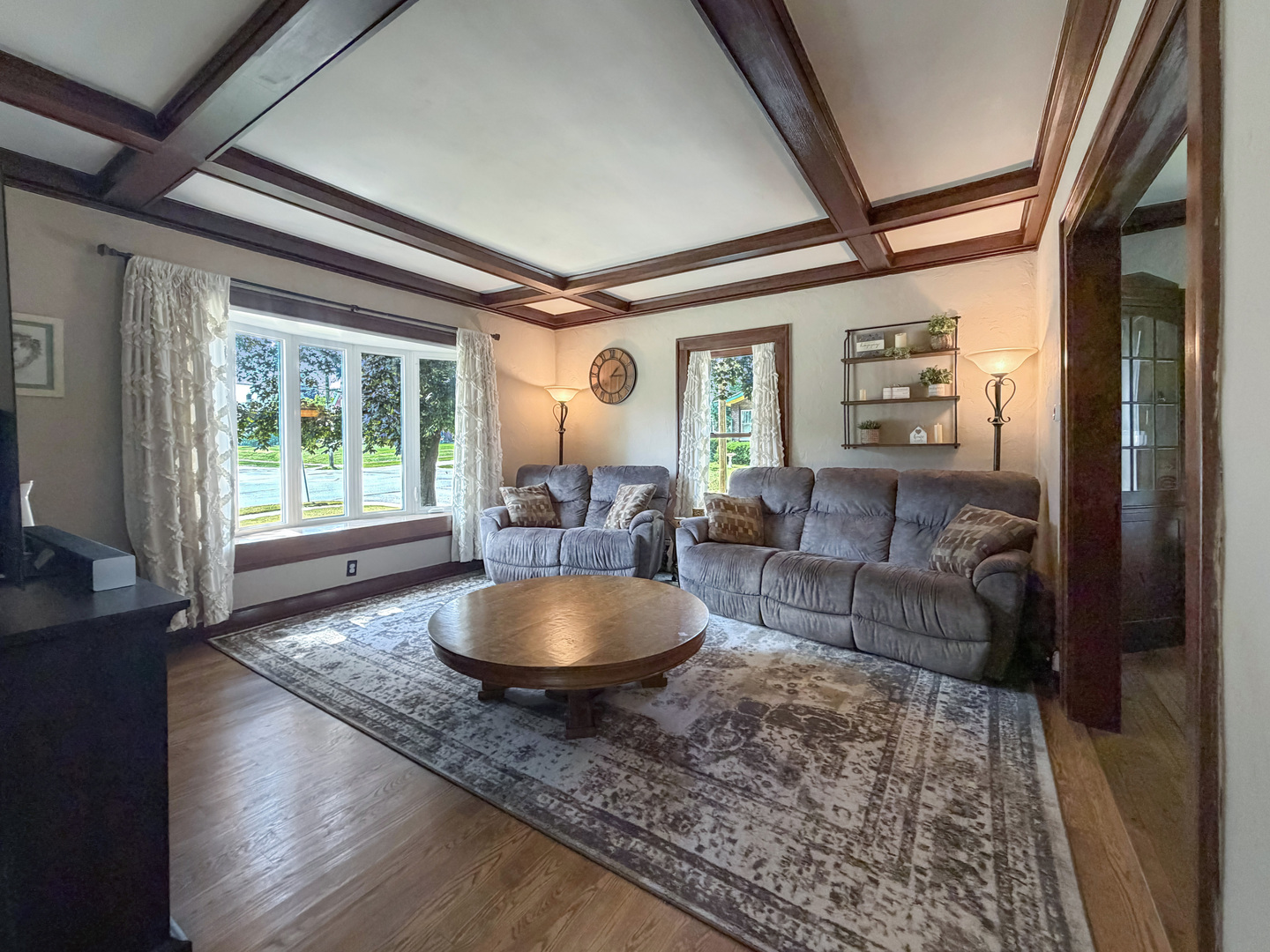 1426 W Lincoln Boulevard Property Photo 15