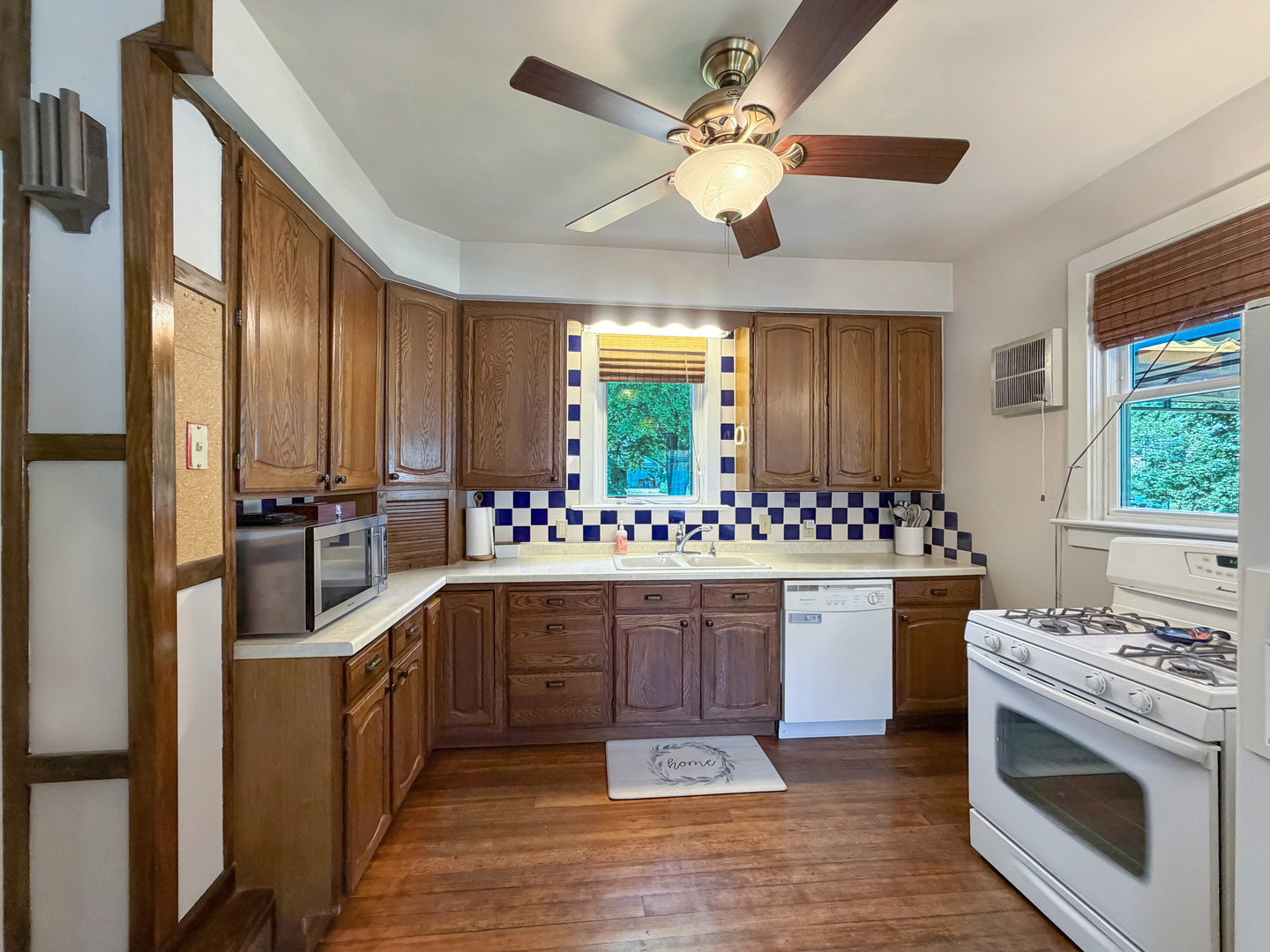 1426 W Lincoln Boulevard Property Photo 25