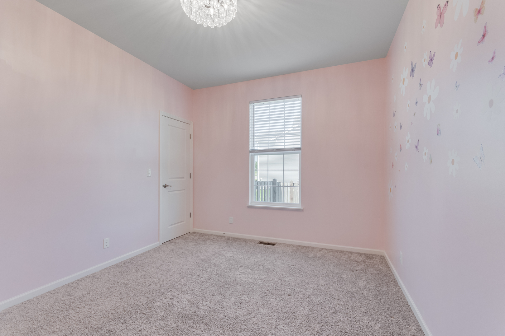 2164 Tremont Avenue Property Photo 13