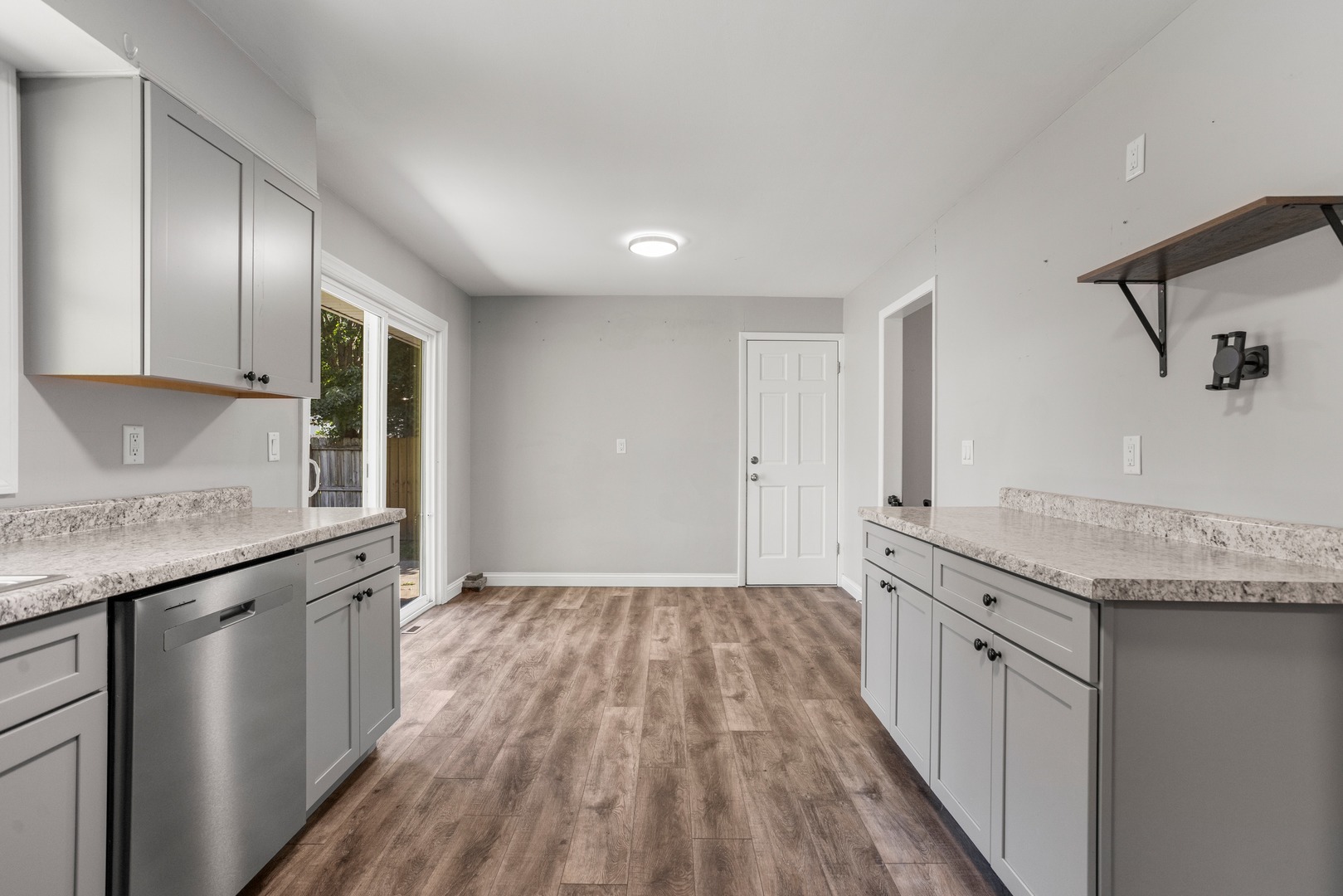 27 Elmwood Drive Property Photo 12