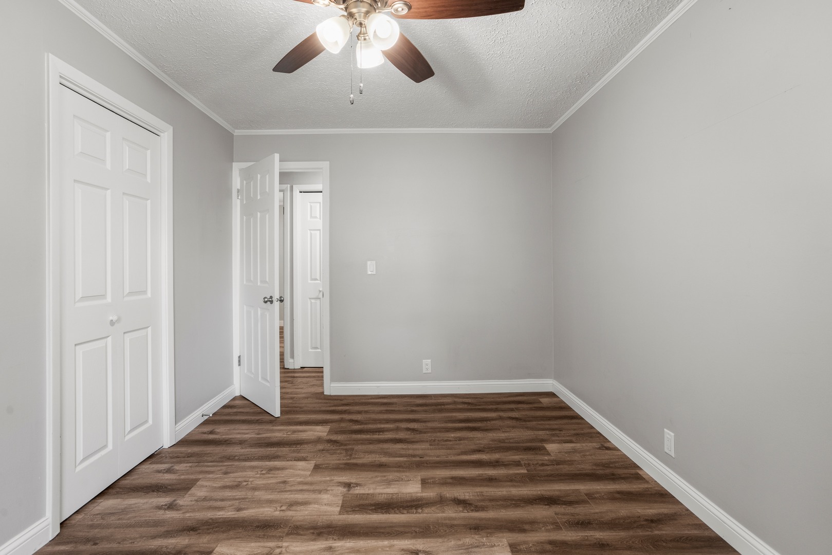 27 Elmwood Drive Property Photo 21