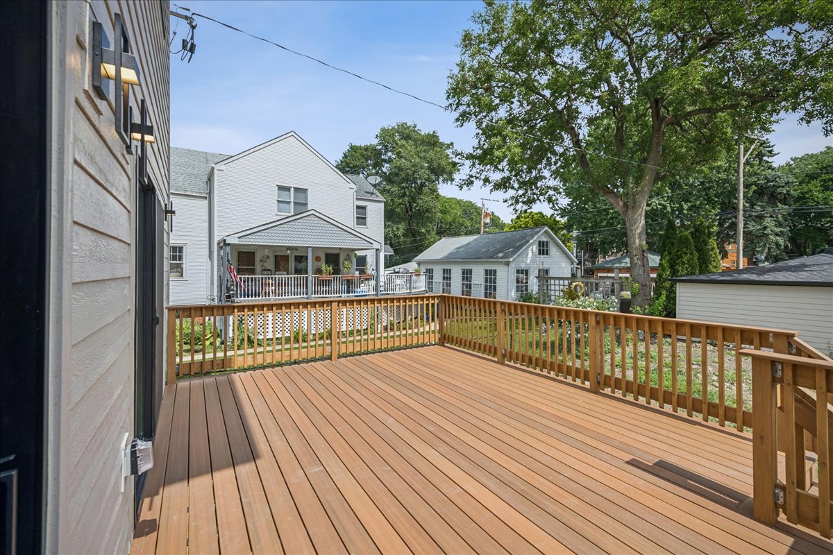 3841 N Kenneth Avenue Property Photo 37