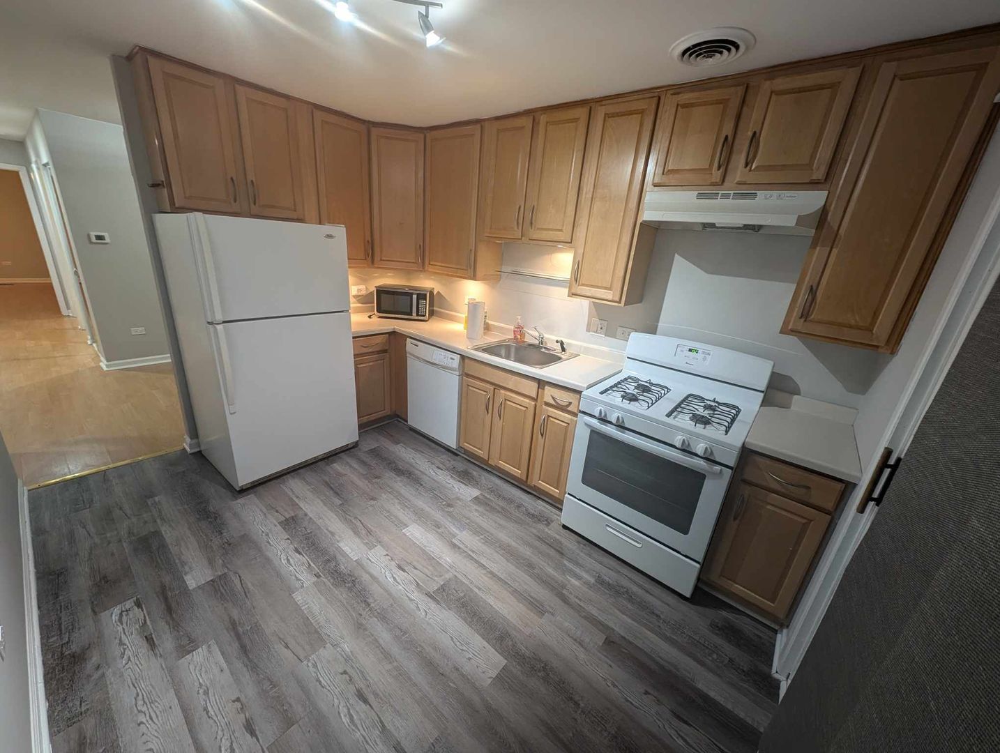 1108 Hampton Harbor 1108 Property Photo 5