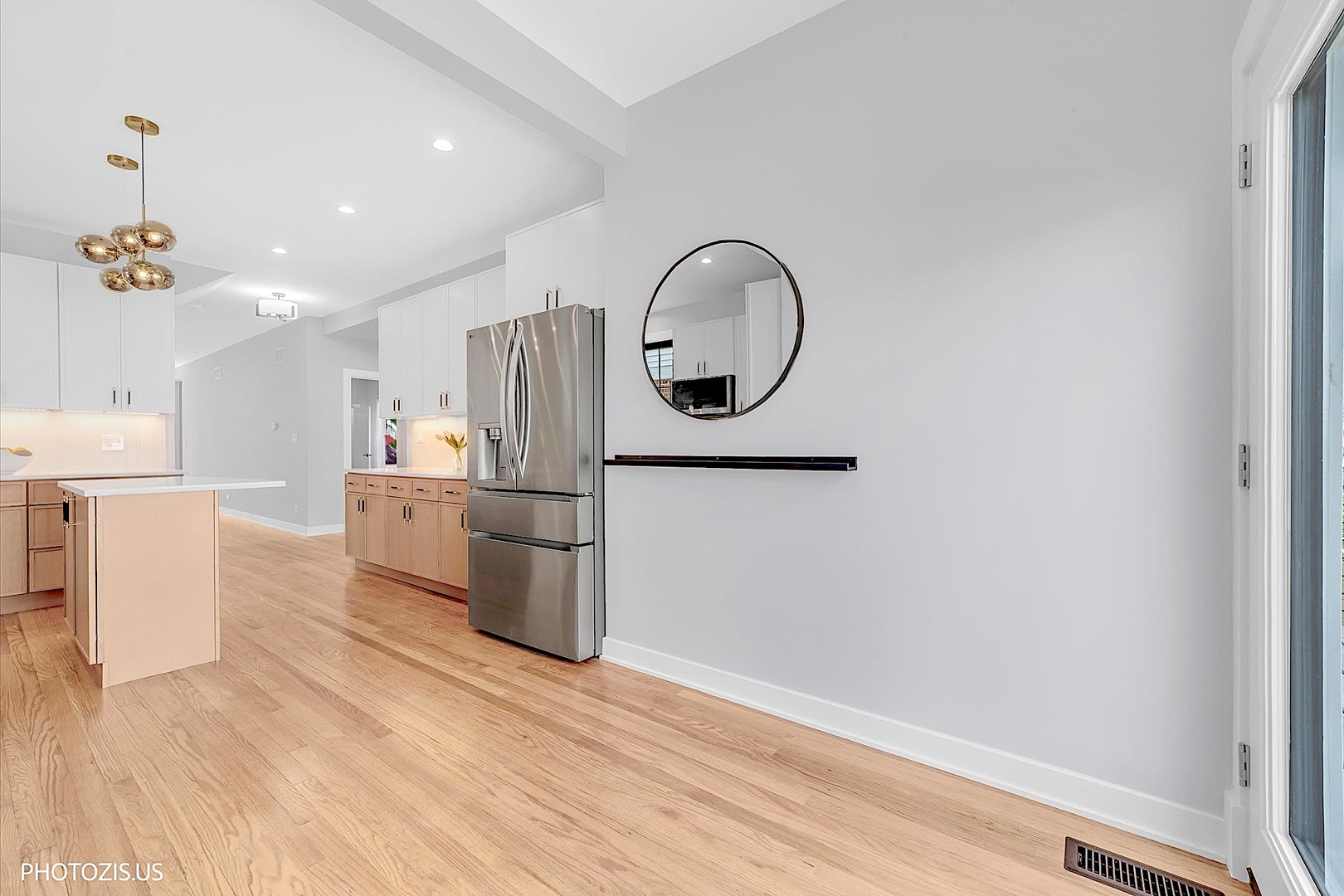 3625 N Nora Avenue Property Photo 18