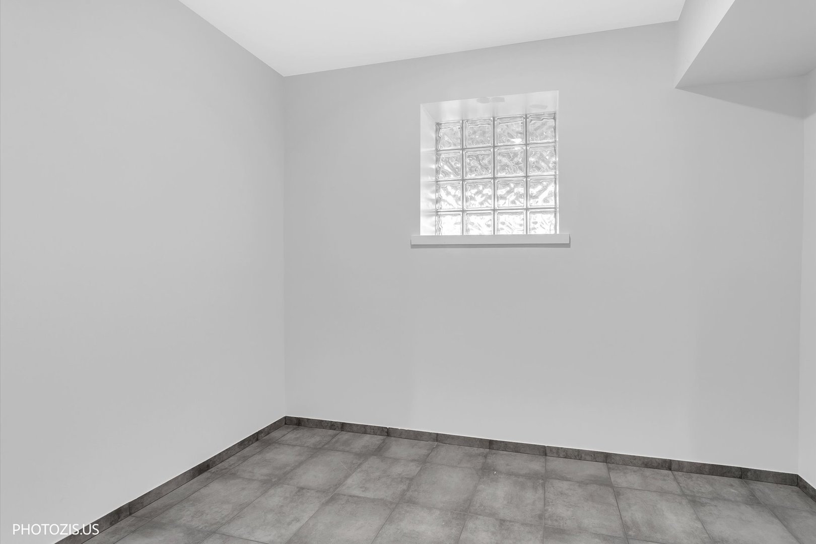 3625 N Nora Avenue Property Photo 46