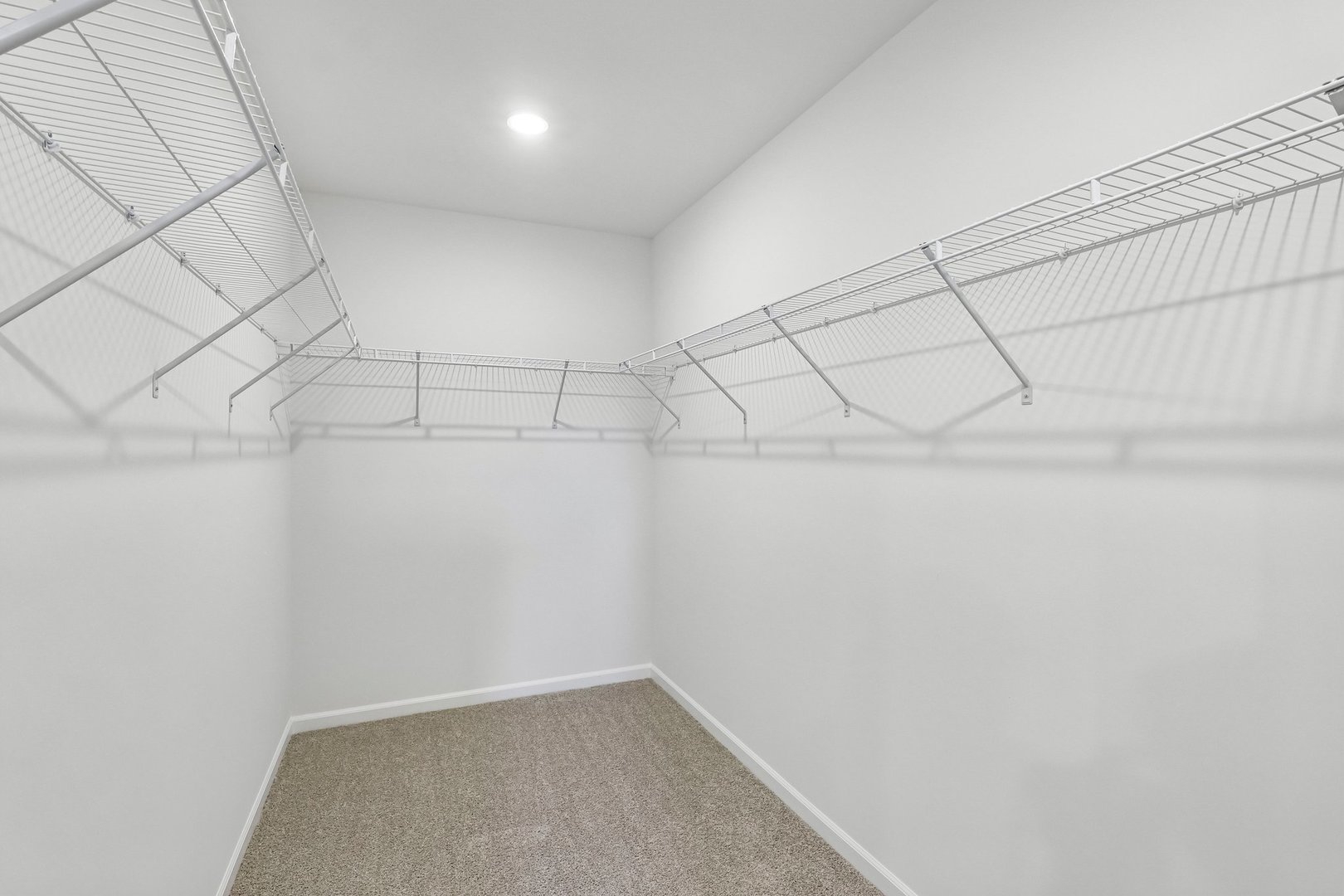 301 Avondale Lane Property Photo 18