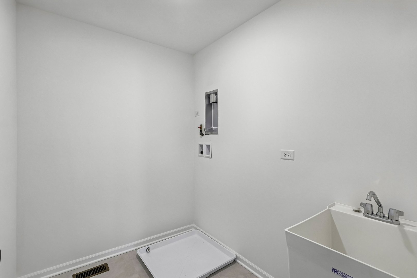301 Avondale Lane Property Photo 31