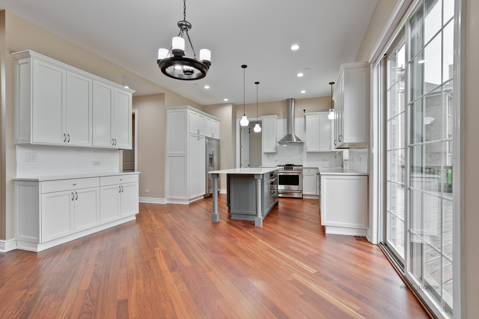 7229 Roxbury Court Property Photo 13