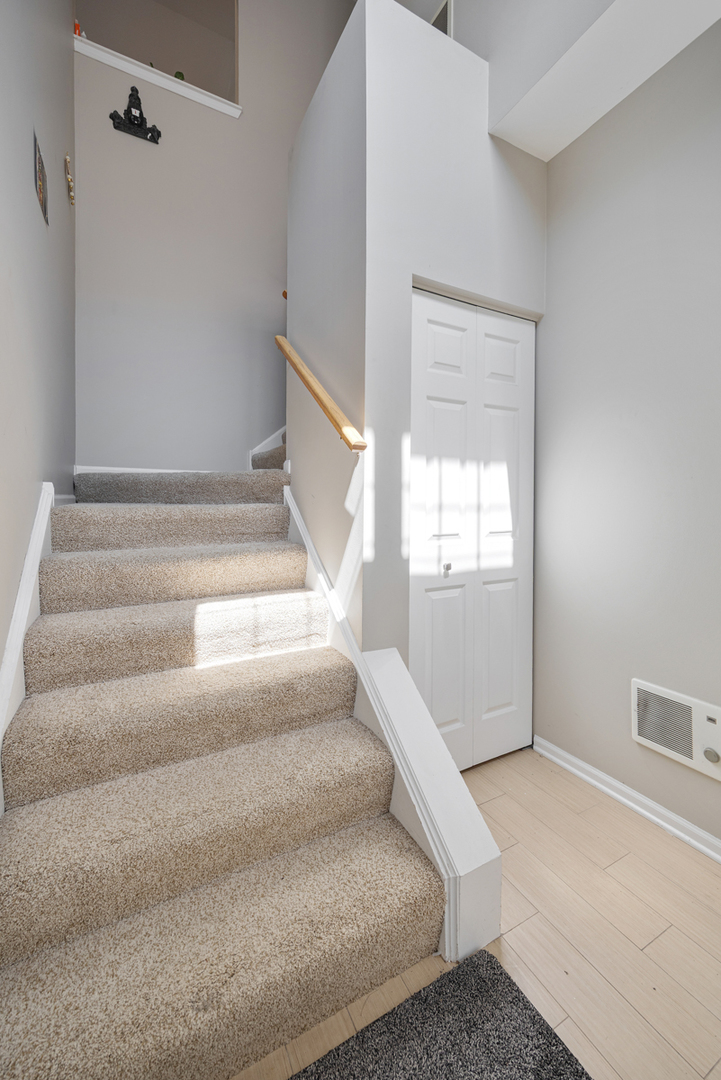 3024 Kentshire Circle Property Photo 4