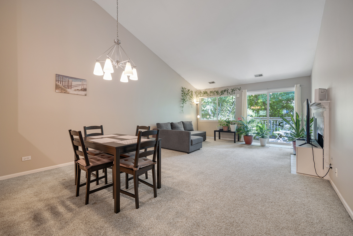3024 Kentshire Circle Property Photo 6