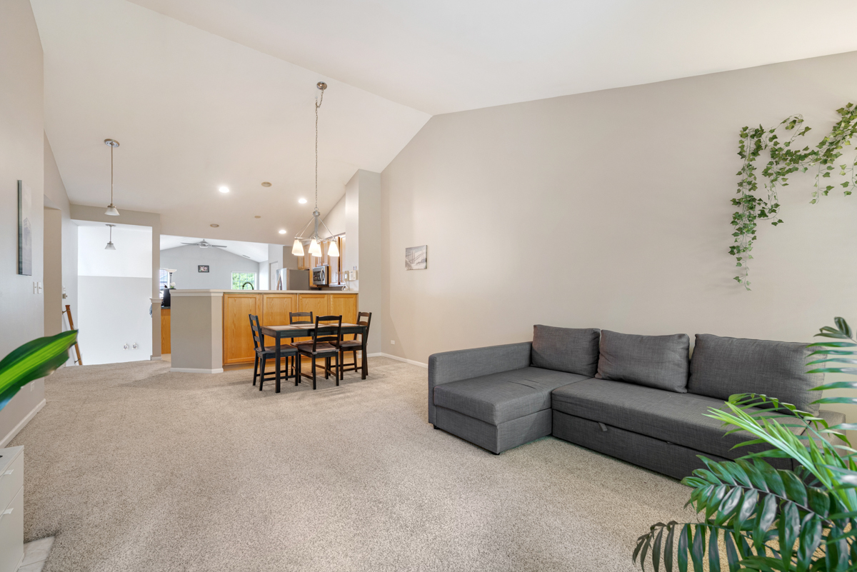 3024 Kentshire Circle Property Photo 8