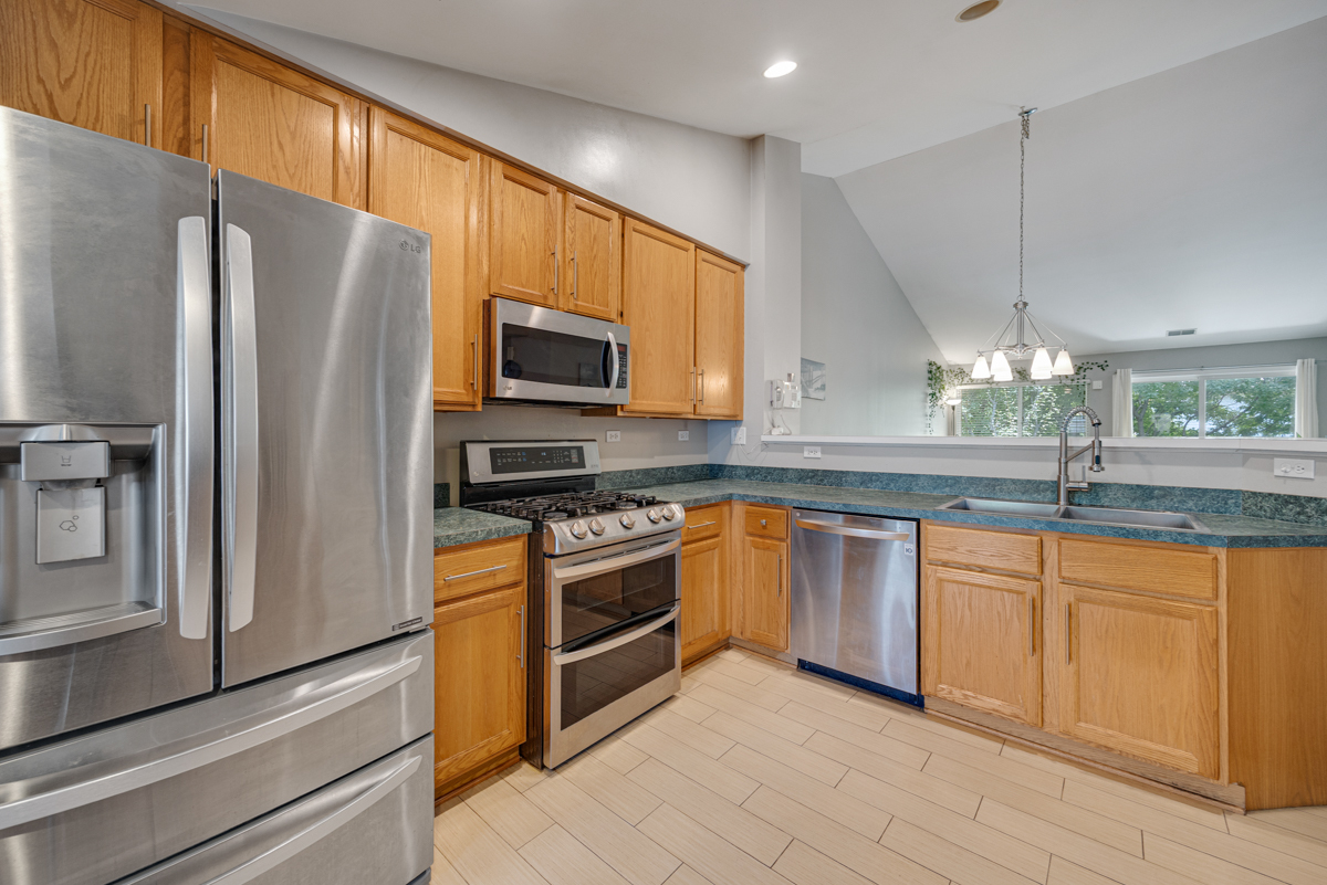 3024 Kentshire Circle Property Photo 12