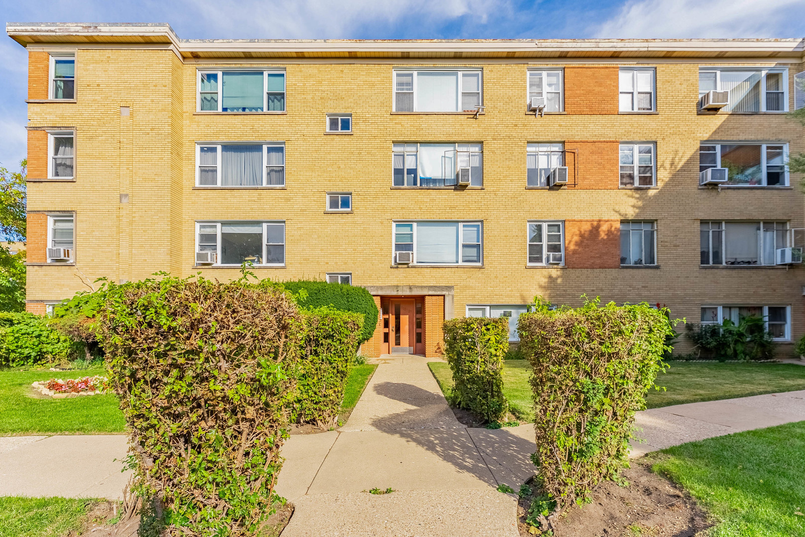 6035 N Damen Avenue 109 Property Photo 1