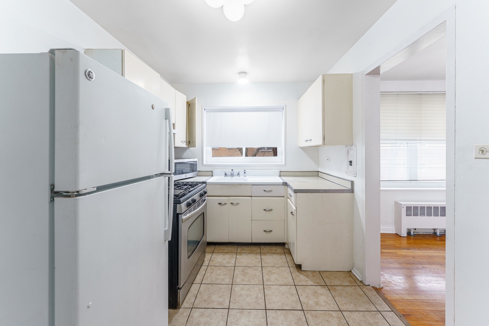 6035 N Damen Avenue 109 Property Photo 15