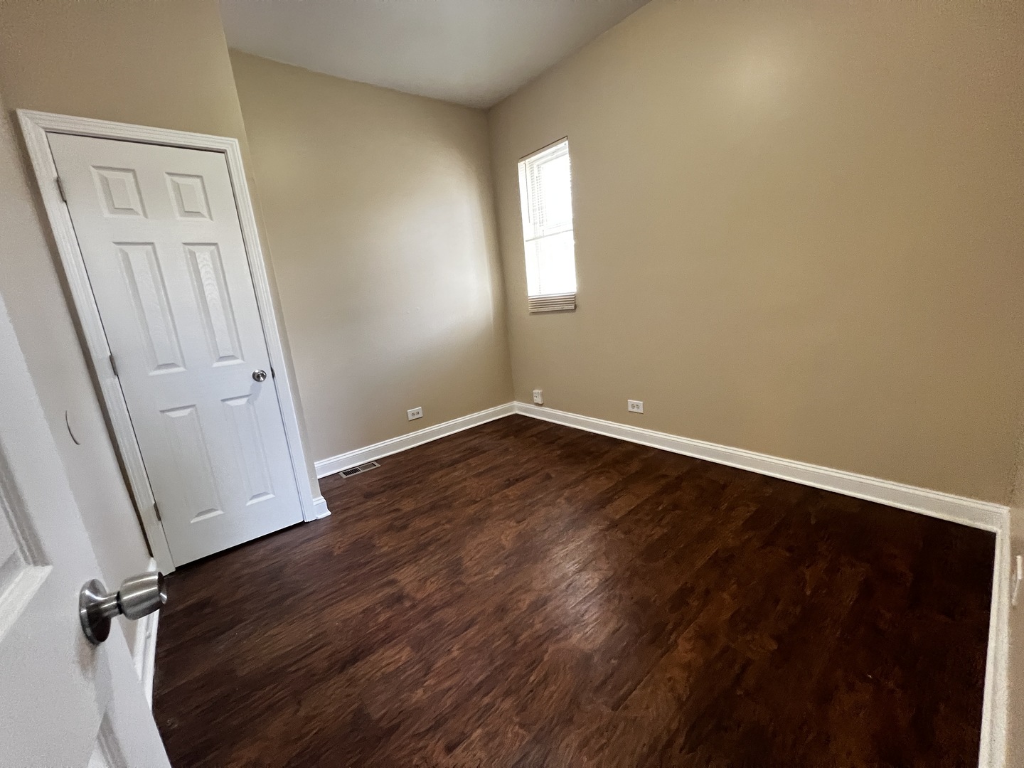 7642 S Normal Avenue Property Photo 11