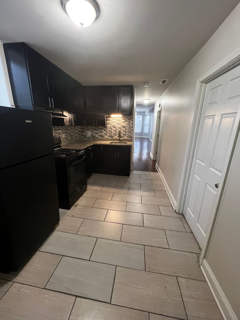 7642 S Normal Avenue Property Photo 28