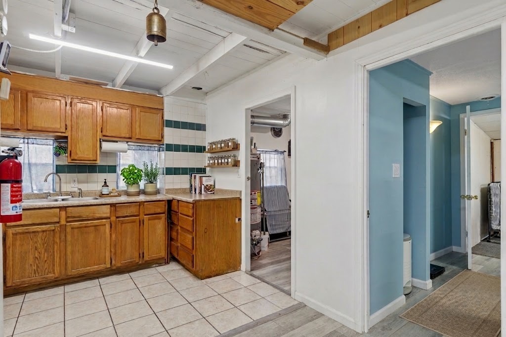 125 Sunnyside Avenue Property Photo 8