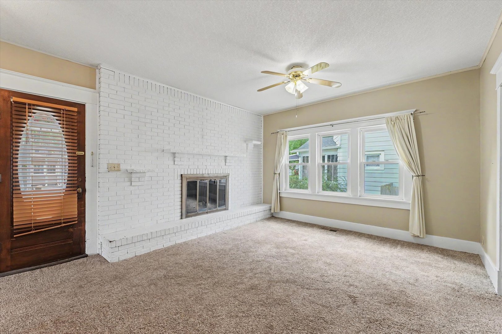 110 S Richman Street Property Photo 7