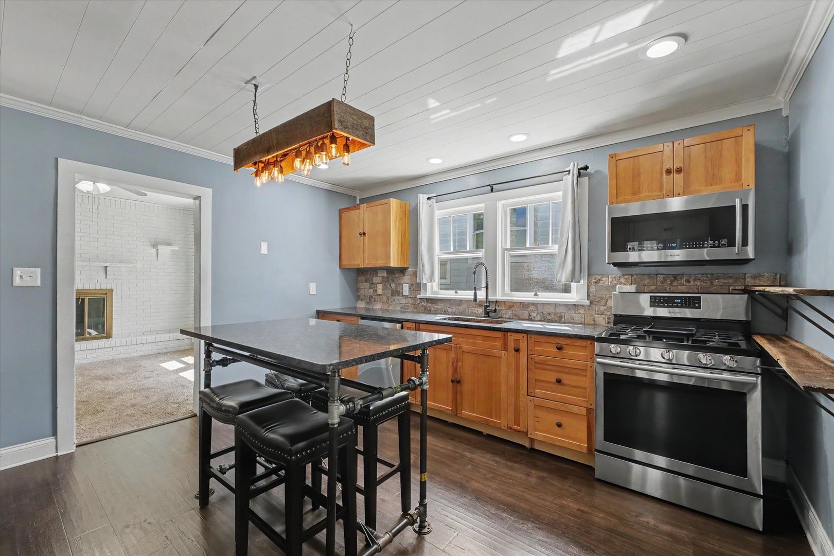 110 S Richman Street Property Photo 15