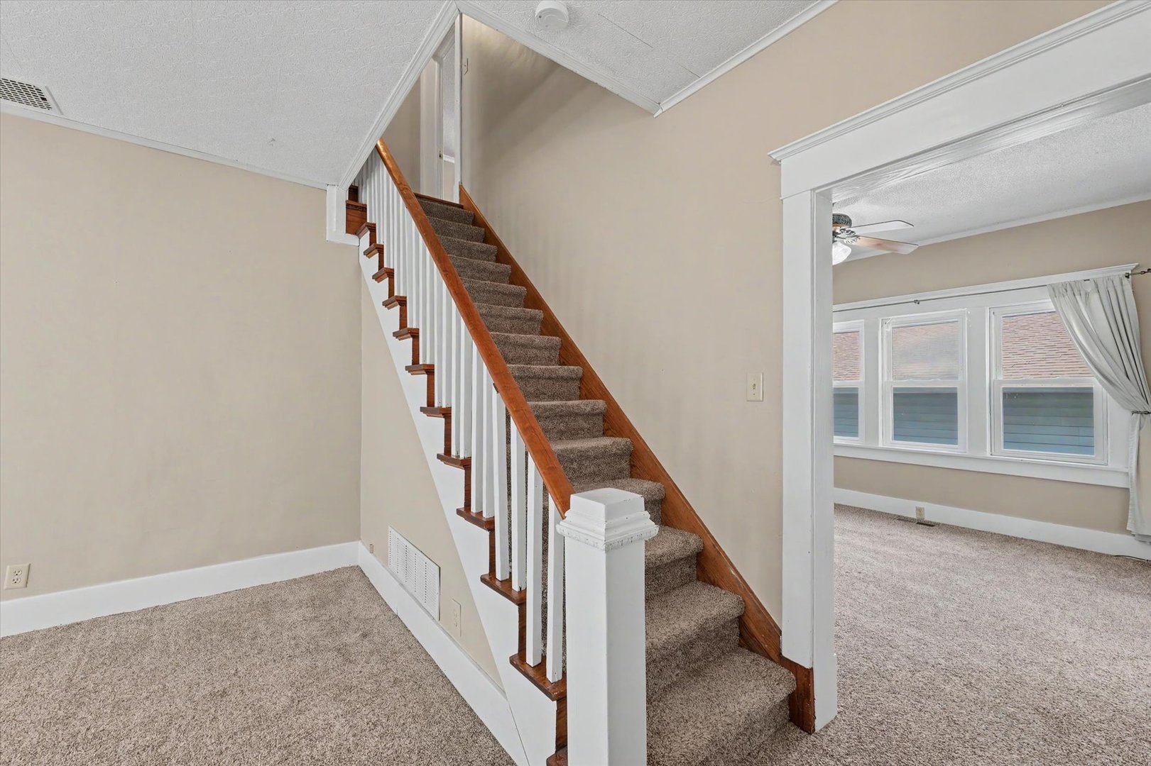 110 S Richman Street Property Photo 23