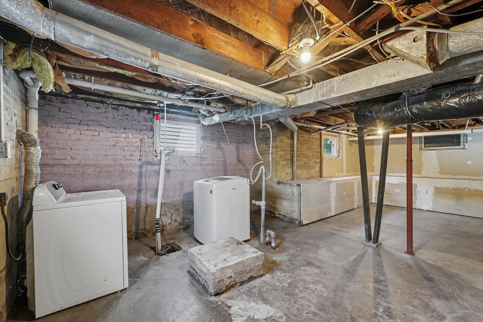 110 S Richman Street Property Photo 34