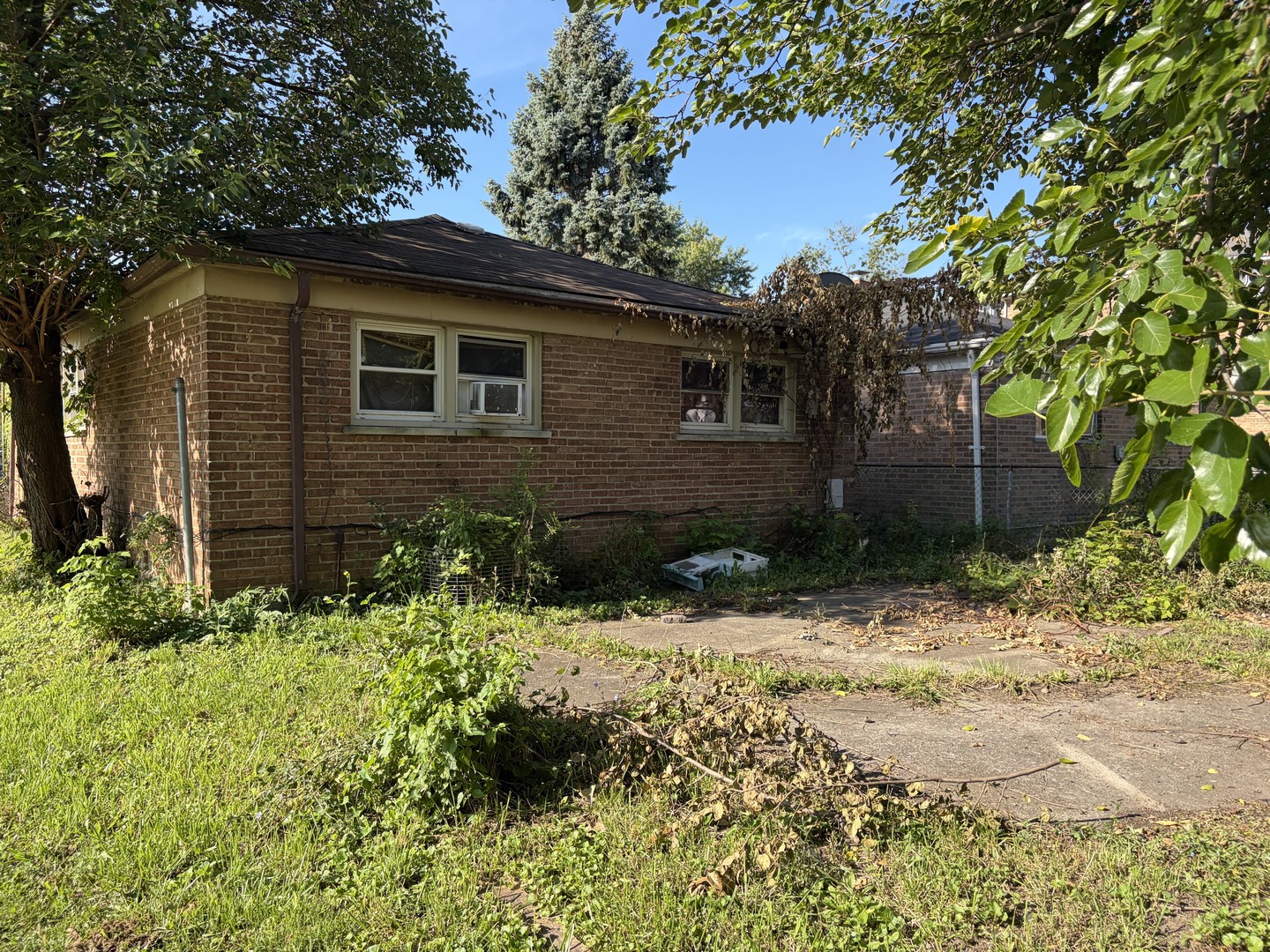 307 149th Place Property Photo 2