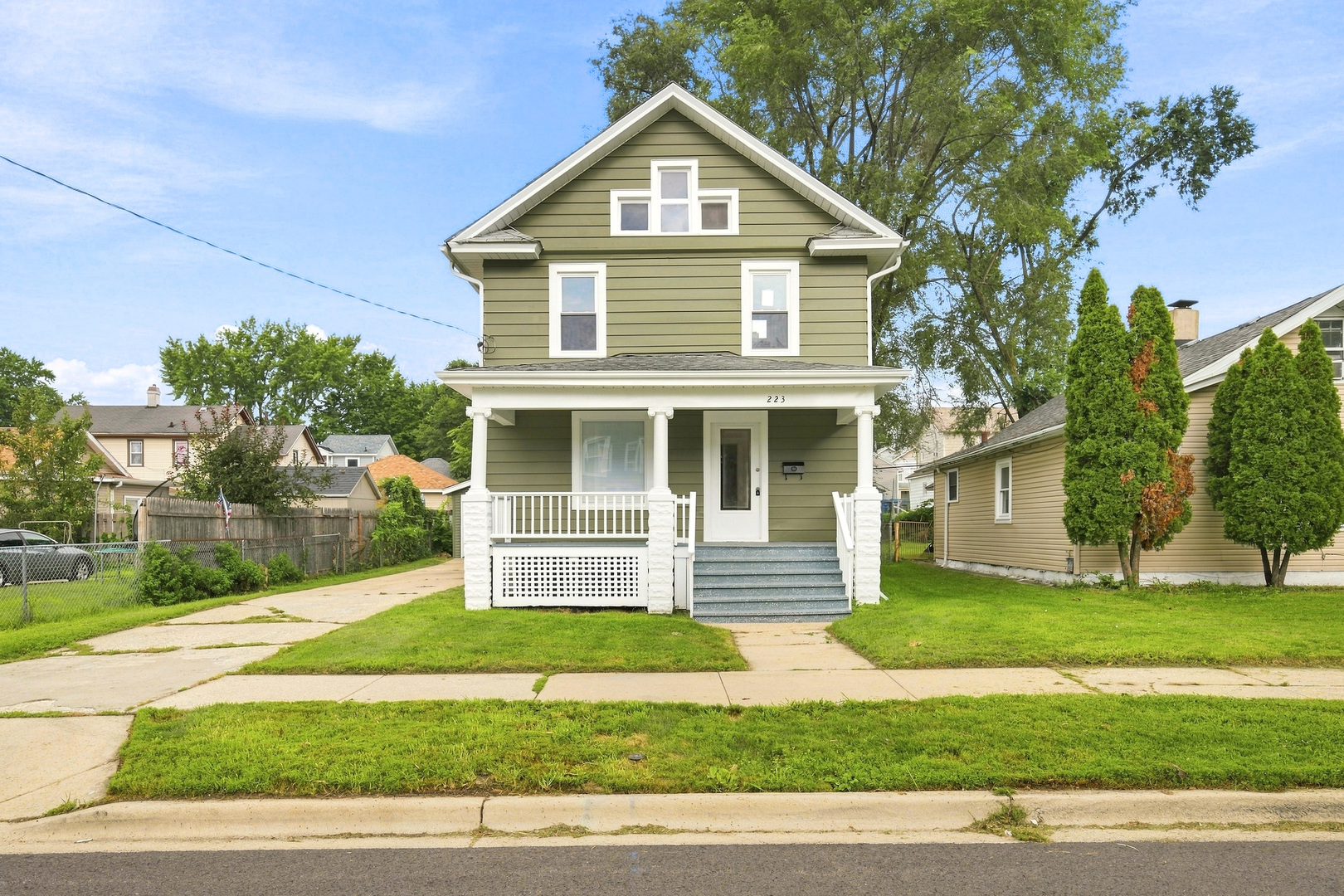 223 Bevier Place Property Photo 1