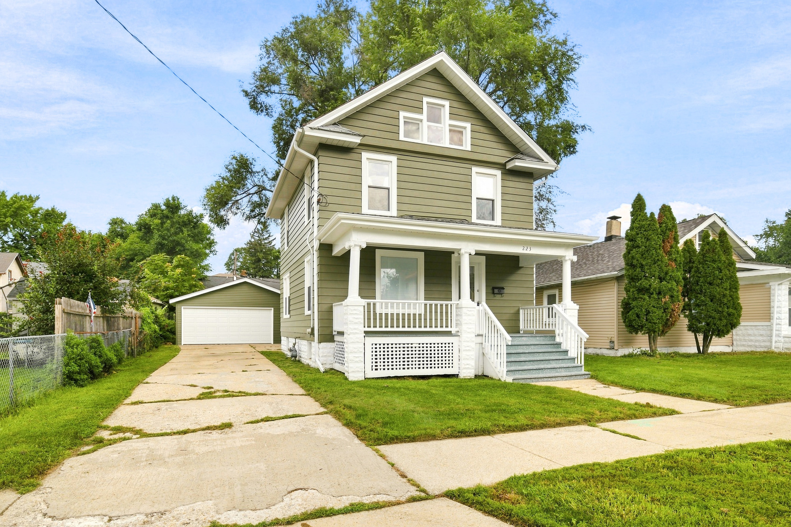 223 Bevier Place Property Photo 2