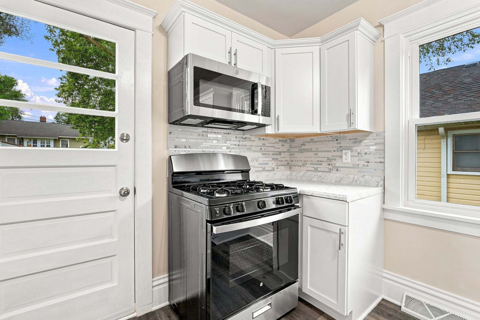 223 Bevier Place Property Photo 13