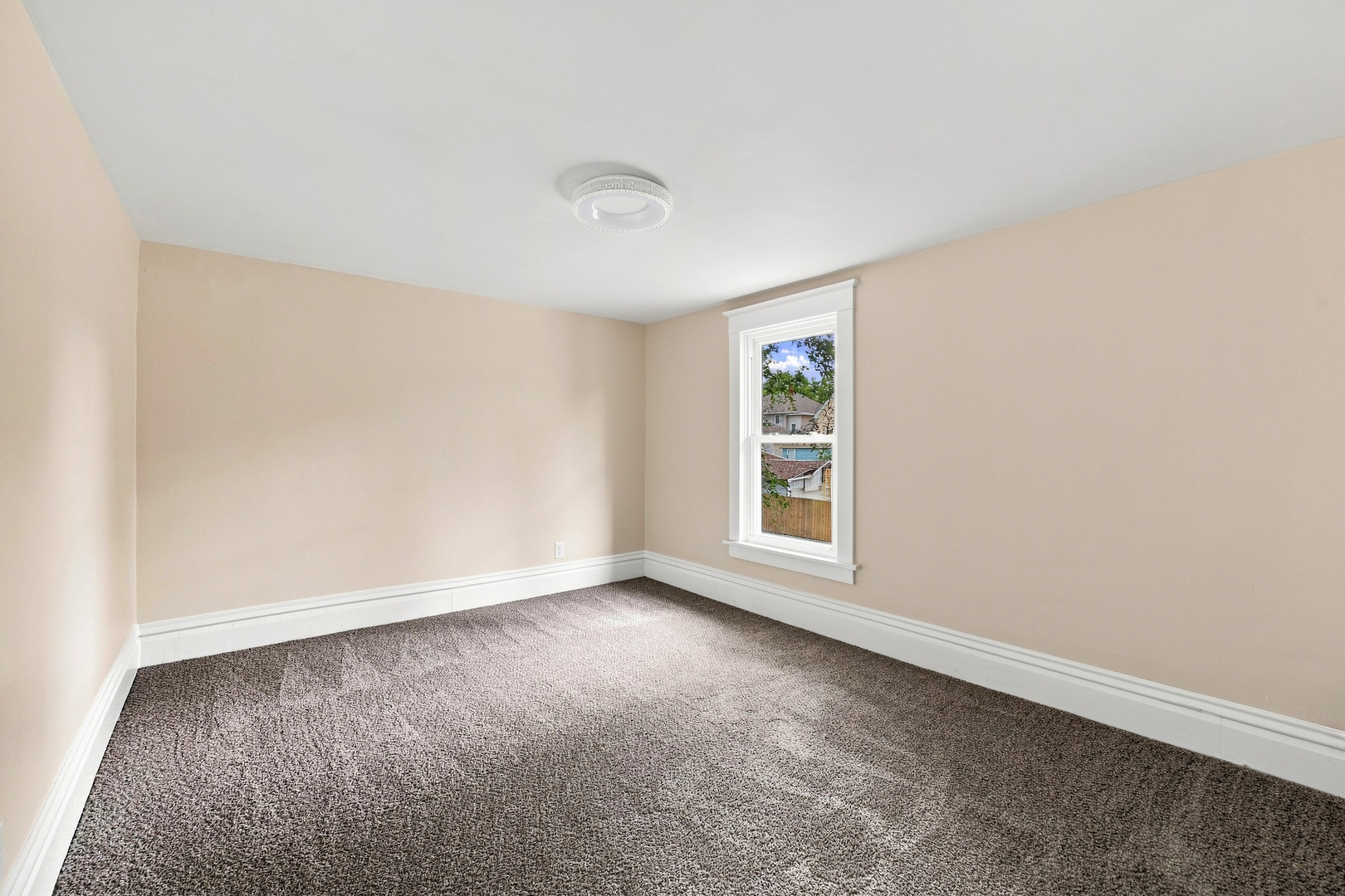 223 Bevier Place Property Photo 18