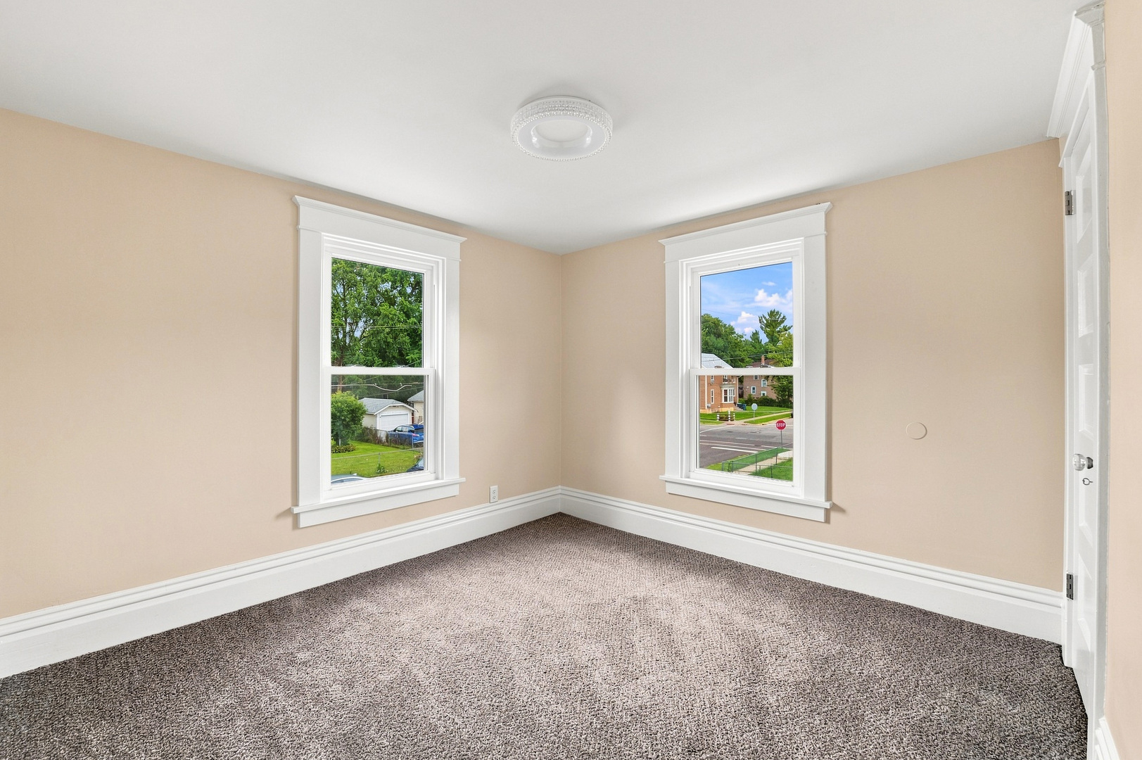 223 Bevier Place Property Photo 21