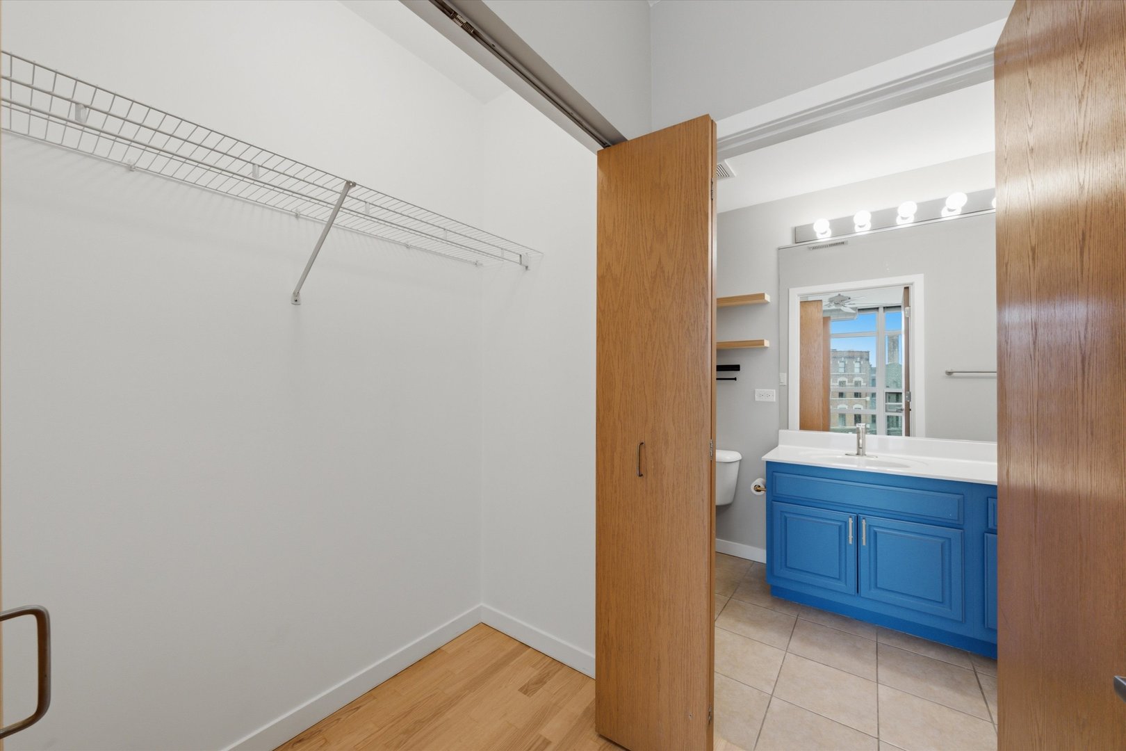 1610 W Fullerton Avenue 403 Property Photo 16