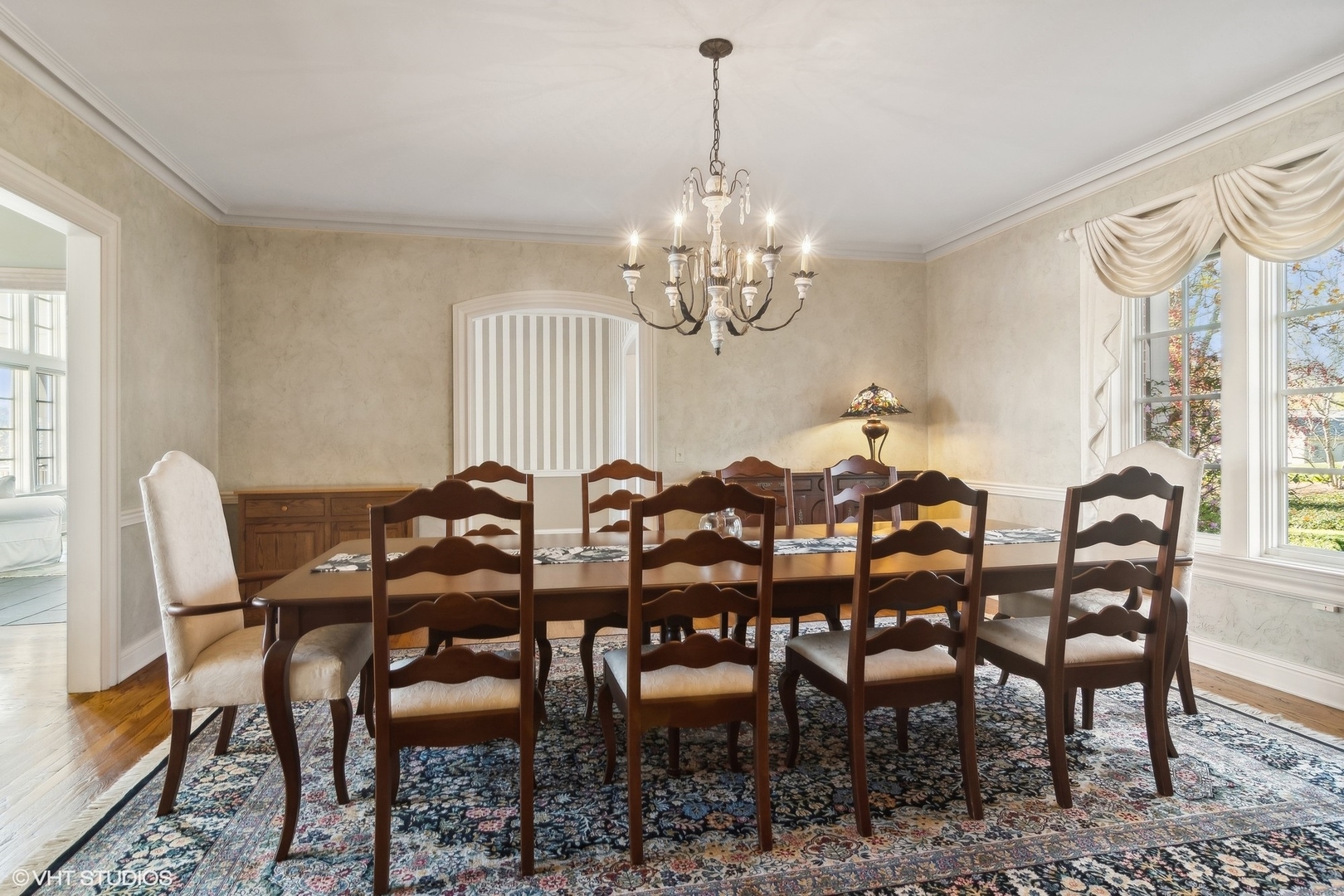 65 Round Barn Road Property Photo 17
