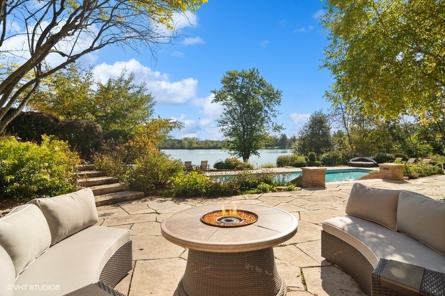 65 Round Barn Road Property Photo 43