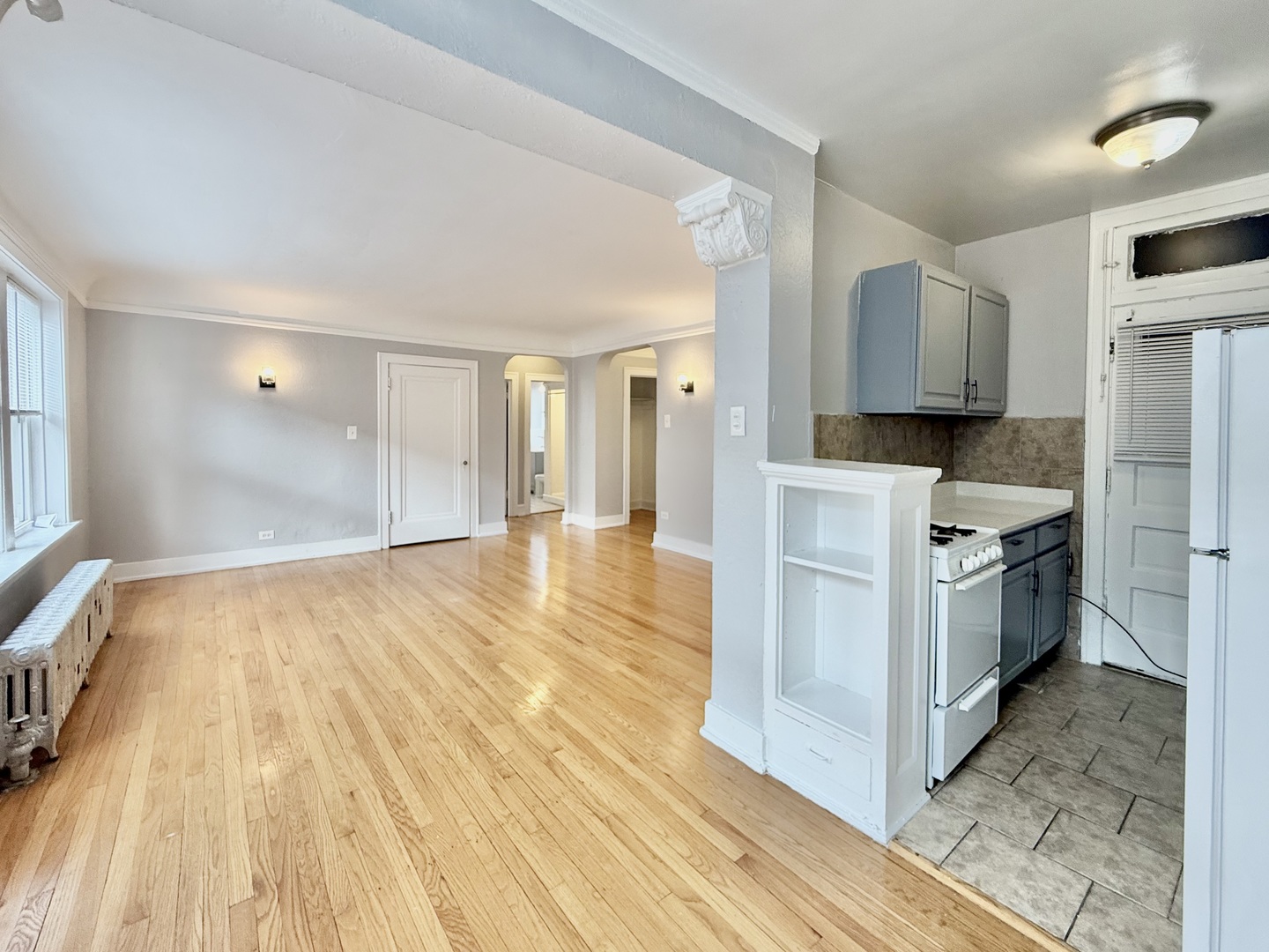2801 W Lunt Avenue H3 Property Photo 6