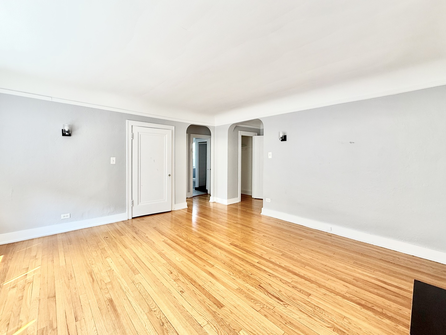 2801 W Lunt Avenue H3 Property Photo 10