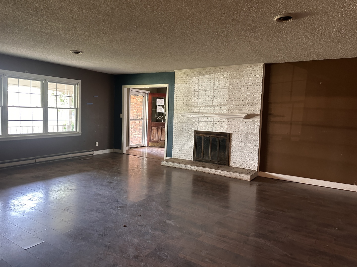 1504 W Malden Street Property Photo 8