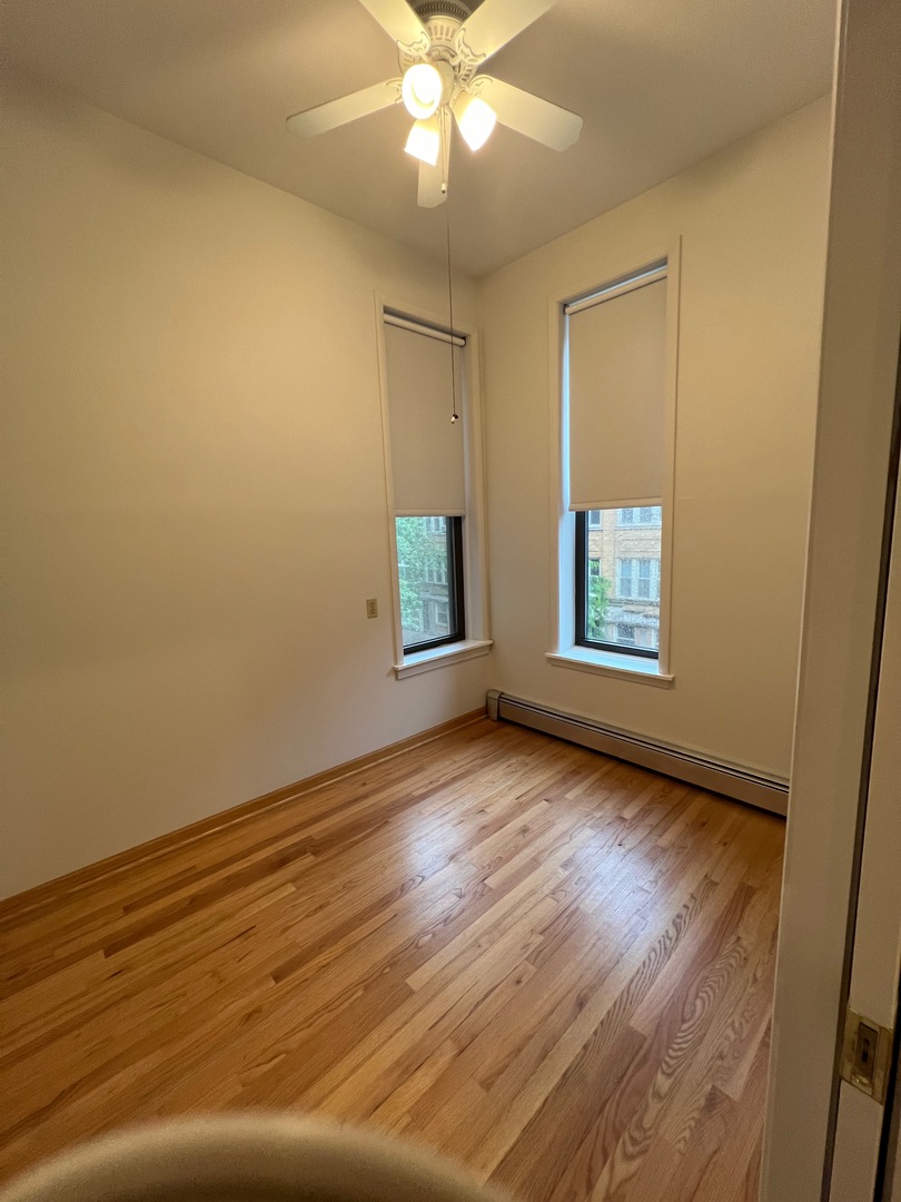 452 W St James Place 2 Property Photo 8