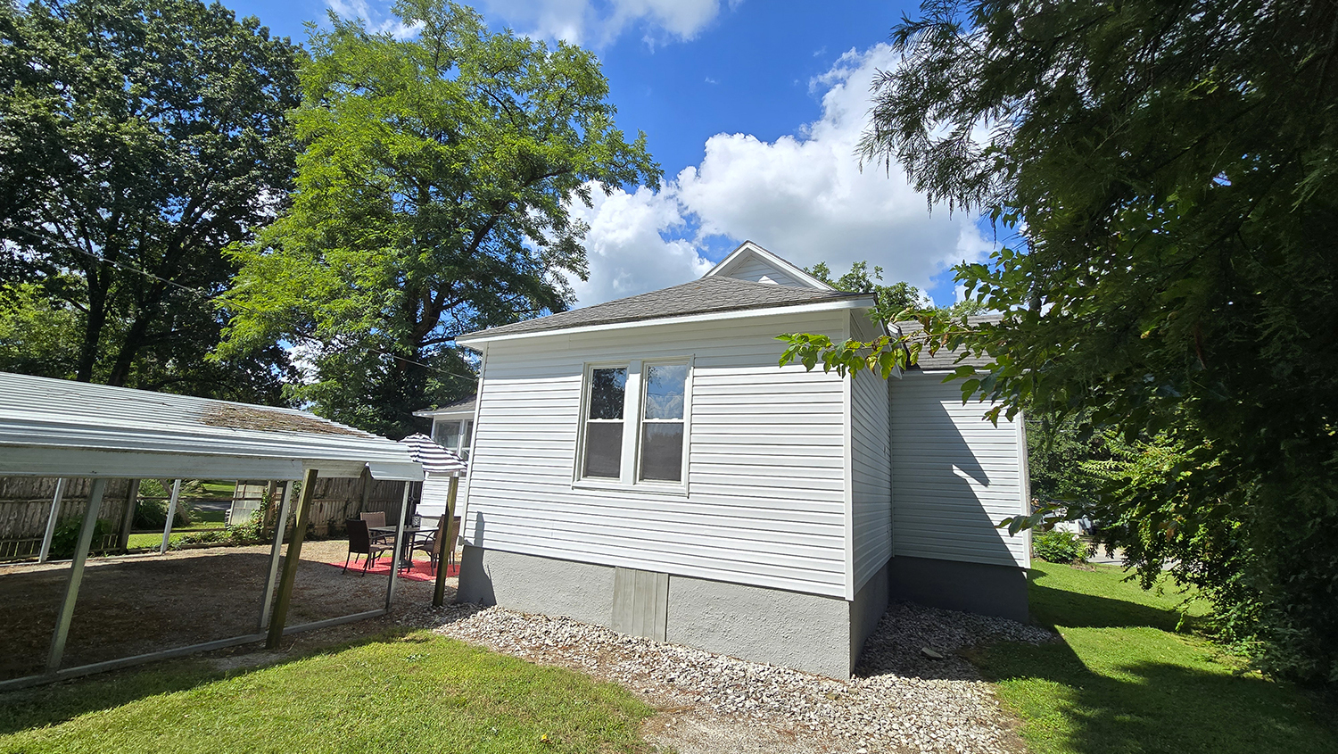 433 S Lincoln Boulevard Property Photo 10