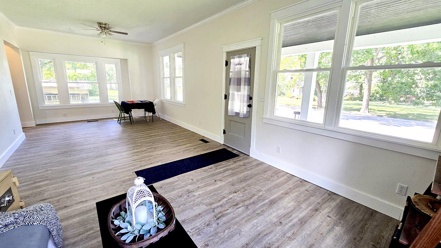 433 S Lincoln Boulevard Property Photo 14