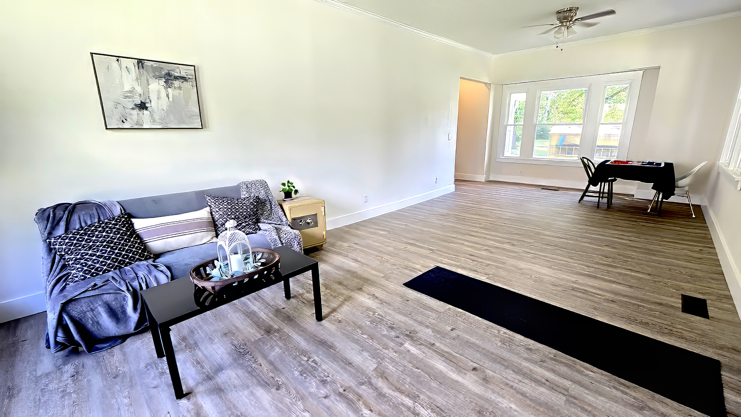 433 S Lincoln Boulevard Property Photo 16
