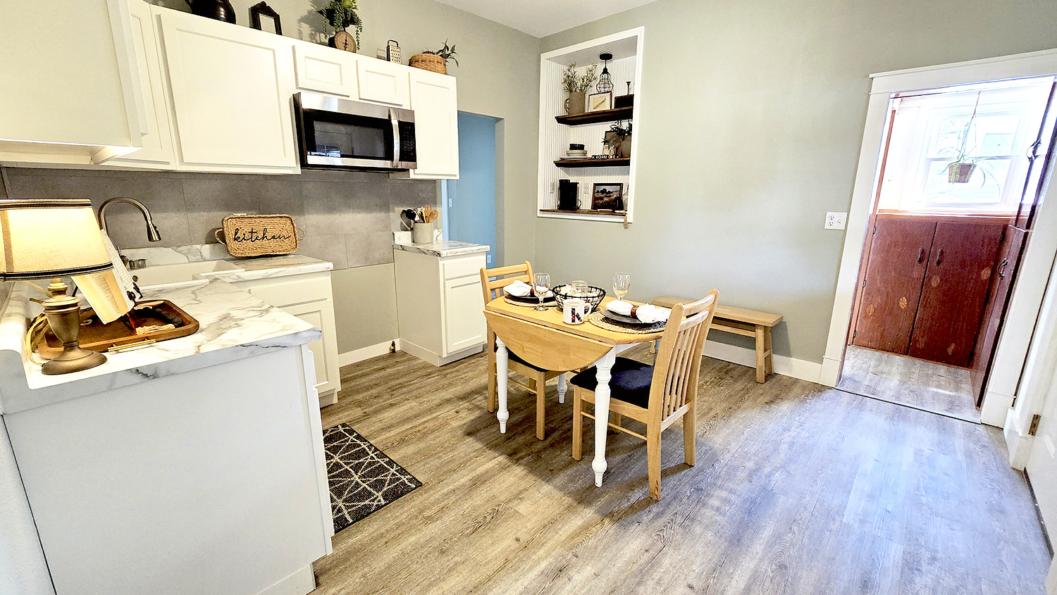 433 S Lincoln Boulevard Property Photo 18