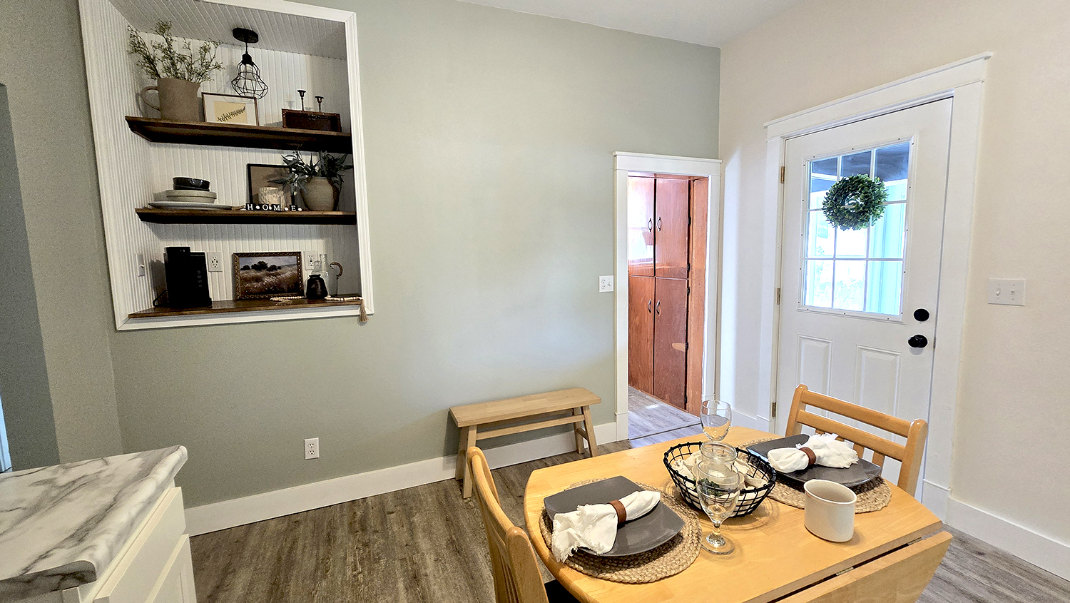 433 S Lincoln Boulevard Property Photo 24