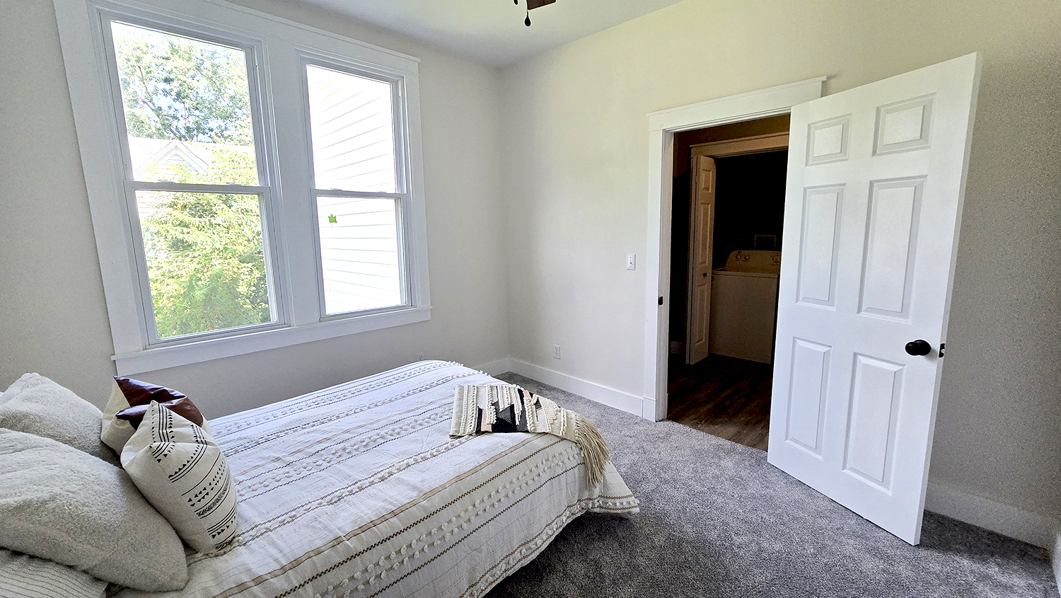 433 S Lincoln Boulevard Property Photo 37