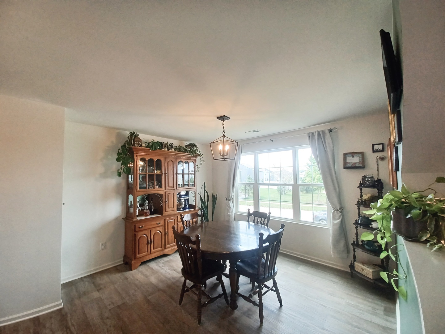 2231 Sassafras Way D Property Photo 8