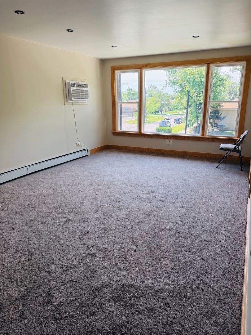 6048 W 79th Street Property Photo 5
